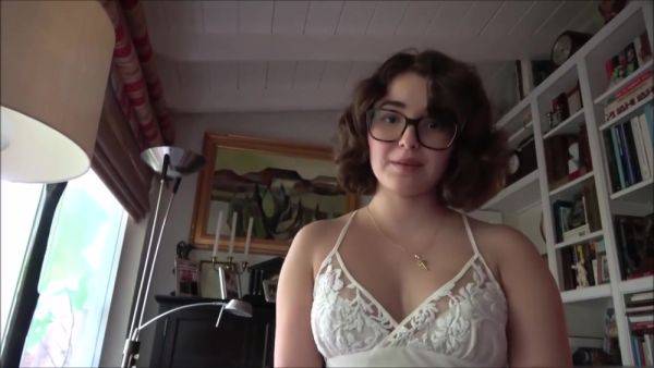 Enjoy watching the full video titled : Lustful Tart Leana Lovings Xxx Video