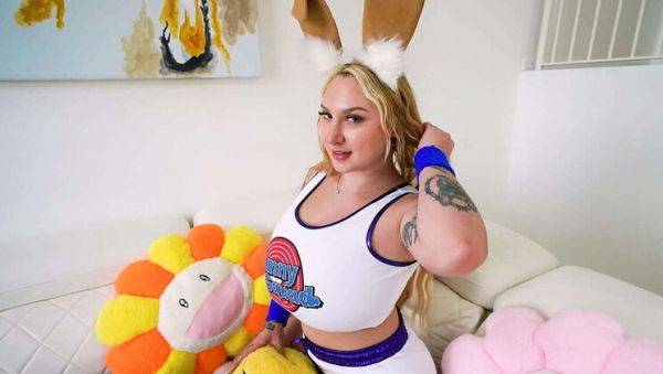 View the hardcore clip : Skylar Vox Gets Fucked Hard by Big Dick Johnny Love