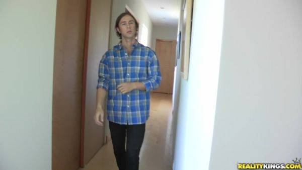 View uncensored video of : Park Quickie - RealityKings with Peter Green, Mila Castro