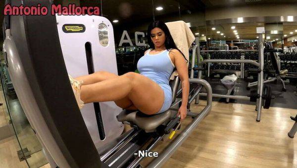 View the complete video titled : Brazilian Babe with Huge Ass Gets Hardcore Fucking in the Gym