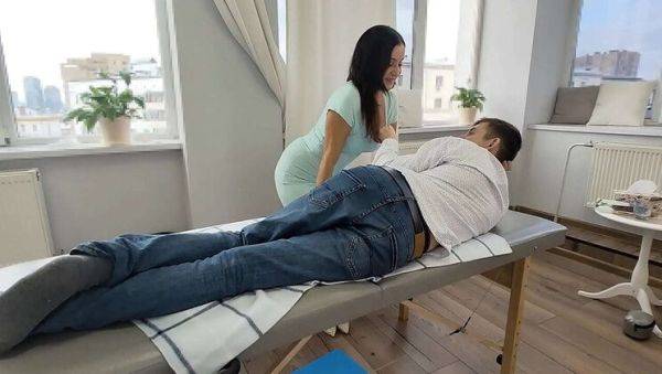 Watch uncut video : Stepmom Fucked Twice - Anal and Blowjob with Big Booty Alina