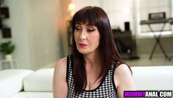 View this uncensored scene : Step Mom Takes It Deep