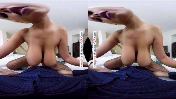 Watch this full movie of : Bridgette B: Latina Seductress Cleaning Your House and Pipes