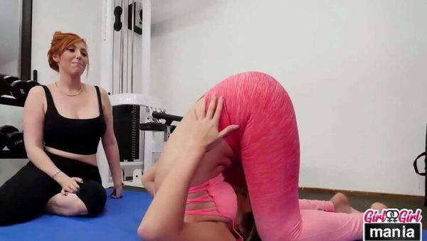 Stream this uncut clip : Lesbian Gym Action: Alix Lovell & Lauren Phillips Get Intimate