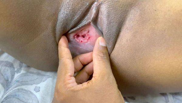 Watch the uncut movie titled : Fucking Hot Girlfriend Aaraddya and Her Horny Stepmom