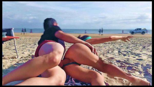 Play uncensored clip : Public Anal Shock: Milf's Unexpected Hardcore