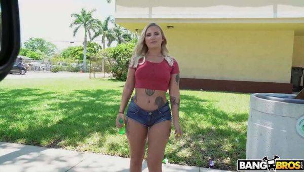 Stream uncensored scene called : Stella Raee's Trivia Challenge Earns Her a Fuck from Brick Danger