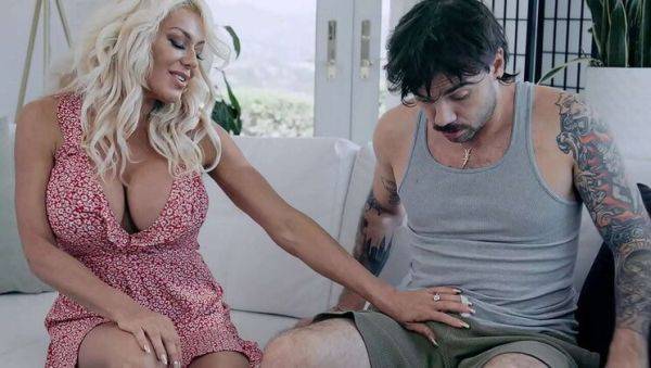 Stream full movie named : Busty Blonde Teacher Gives Me a Blowjob in Class