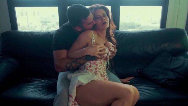 Enjoy watching the HD scene of : MEET BRAZIL'S TOP EX-COP TATI WEG IN THIS WILD POV ENCOUNTER