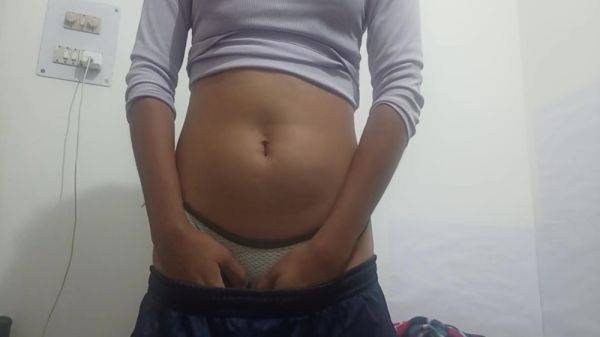 Stream the hardcore movie titled : Fingering My Tight Pussy Making It All Wet