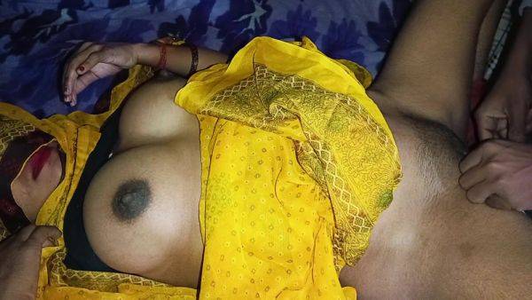 Stream the uncut scene named : Apne Pyri Bhabhe Ki Chudai India Bhabhi Sex Video