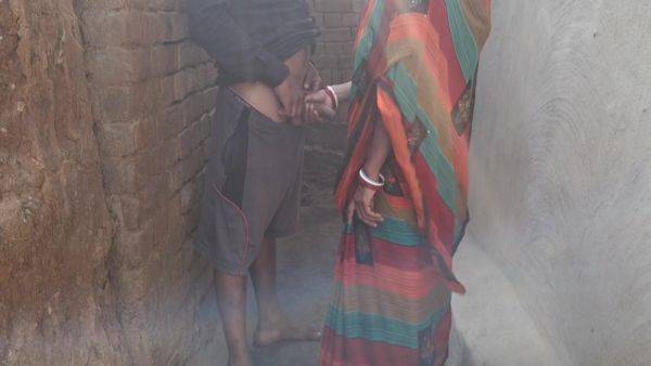 Stream the uncut video named : Indian Bhabhi Ki Mms Very Much