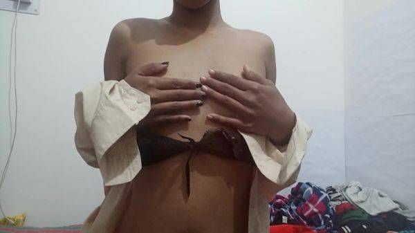 View the complete clip named : Hot Fingering Very Wet Pussy! Creamy Squirt Cumming Hard!