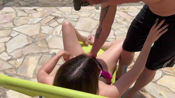 Alice takes advantage of a stud by the pool! - hotmovs.com on pornsfind.com