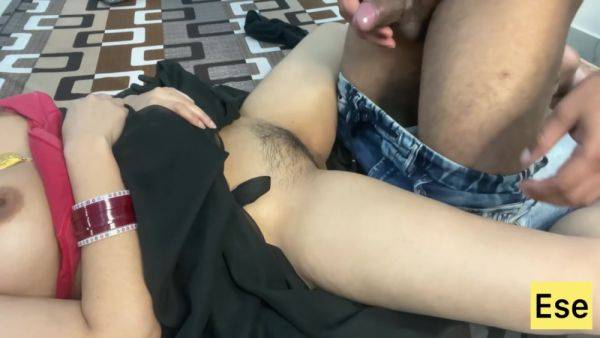 Stream full video of : Aunty Ki Bhujaai Chudane Ki Pyass!