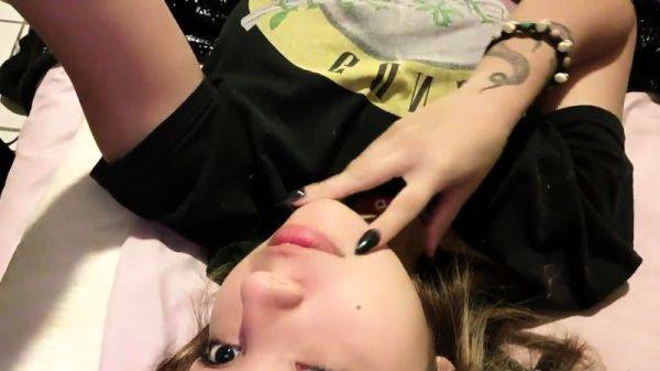 Enjoy watching the HD movie : Mom amateur webcam pussy masturbate