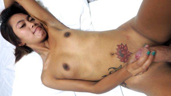 Enjoy watching the HD clip of : Filipina Suck Fucks