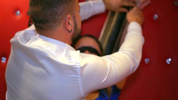 Enjoy watching the full clip titled : The superb Laeti is particularly well surrounded…