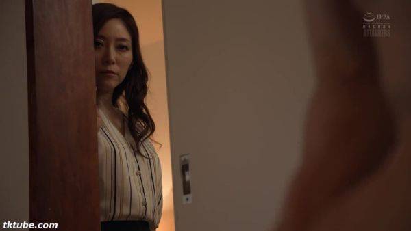 Play this complete scene titled : ATMSTCHHJKLVRAZALA040EADN518