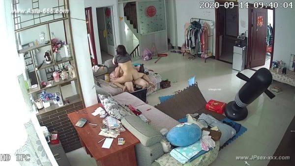 Hackers use the camera to remote monitoring of a lover's home life.609 - txxx.com - China on pornsfind.com