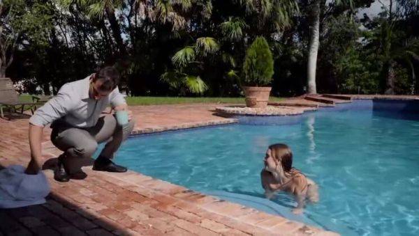 View hardcore movie titled : Duncan Saint & Jill Kassidy's Hairy Skinny Dip Fuck