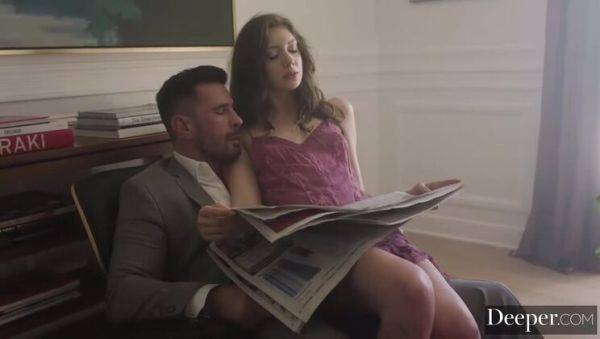 Watch hardcore scene named : Elena's Handjob for Manuel