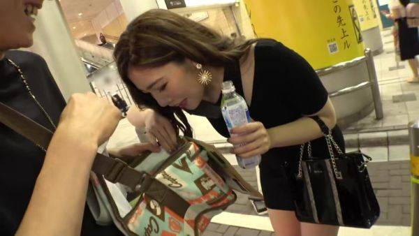 Play HD movie called : 0004682_タイトミニワンピース 焦らしプレイ ワンピース ほか