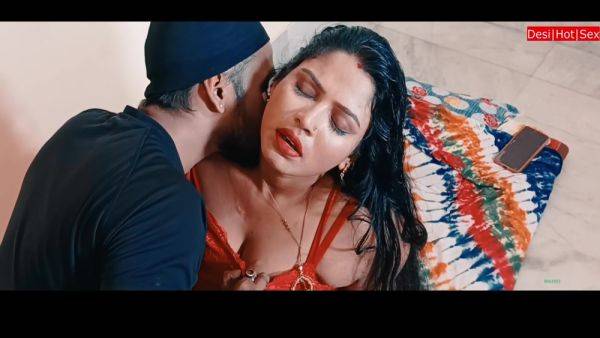 Play the hardcore scene titled : Devar Bhabhi In Desi Alone Wife Watching Porn At Mobile! Hot Erotic Sex