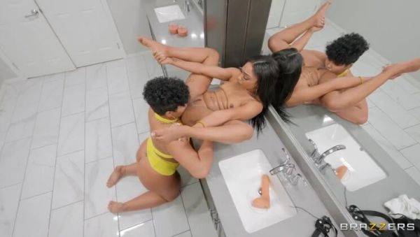 Watch complete movie : Cali the Hothead, Frankie Fettuccini, and Simone Richards: Risqué Roomie Rumble Part 1 / 31.05.2022