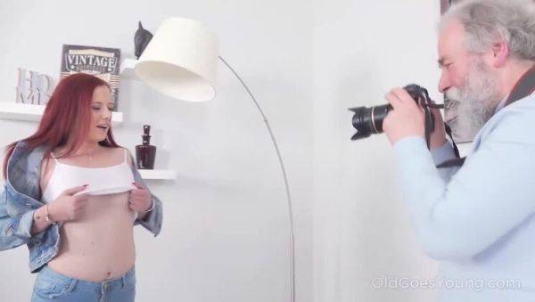 Enjoy watching full clip called : Tiffani Love: Grey-Haired Photographer's Seduction of the Brunette for Facial