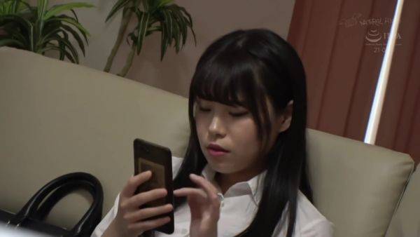 Play uncut scene of : Sensitive Woman Who Is Cum While Crying In Double Acme Inse