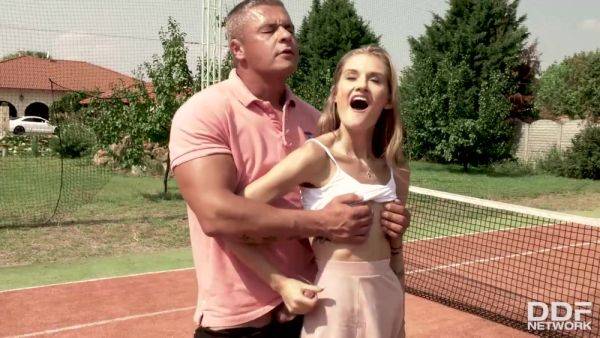 She Goes For Penis Instead of Tennis - PornWorld - hotmovs.com - Hungary on pornsfind.com