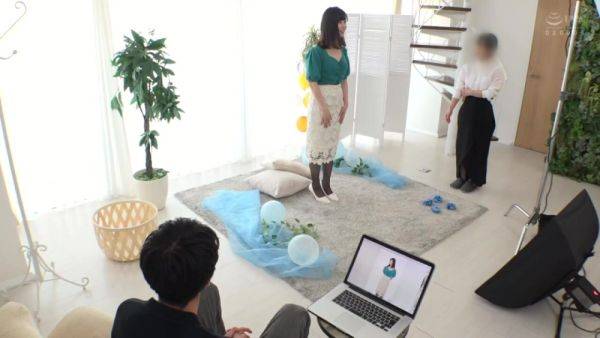 Enjoy watching the full clip titled : 0004378_Japanese_Censored_MGS_19min