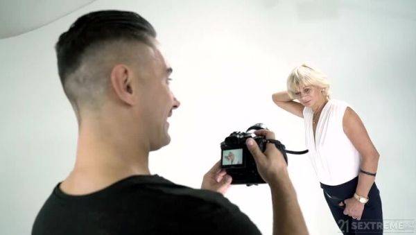 Play the HD scene named : Diane Sheperd and Her Large Cock Partner in LG Action