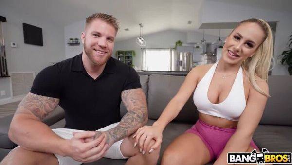 Play uncensored movie called : Rubita Rubita: Explores Adult Films with Generous Racks & Facial