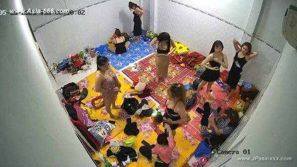 Chinese girl changeroom.33 - txxx.com - China on pornsfind.com