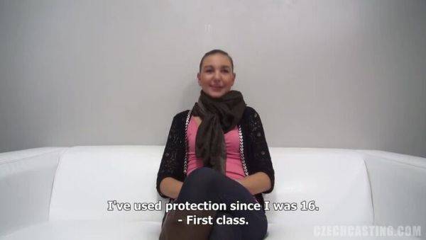 View the complete video of : Cute Brunette Jana in Casting