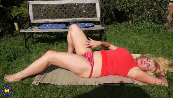 British housewife getting frisky outside by herself - porntry.com - Britain on pornsfind.com