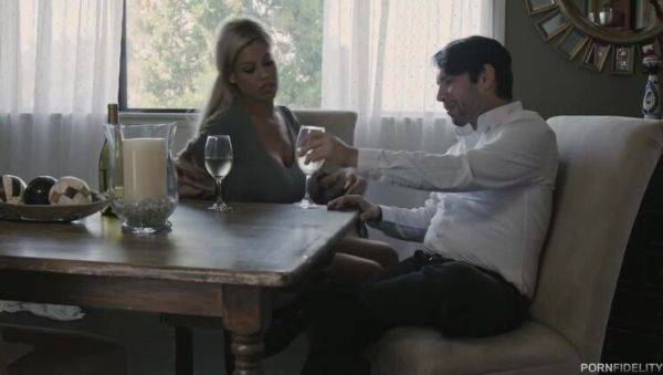 Stream full video titled : Bridgette B & Tommy Pistol: Advantages of Being Siblings with Benefits