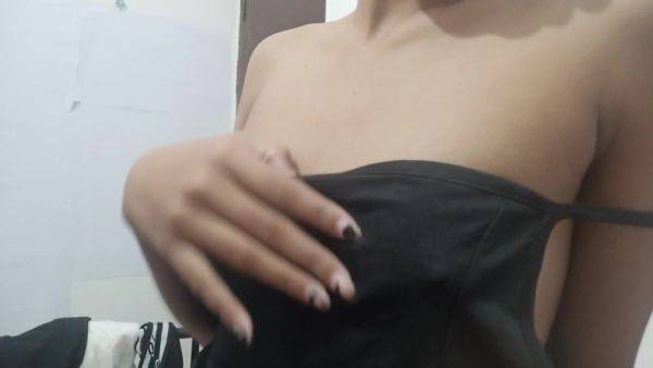 Indian Girl Showing Her Boobs - desi-porntube.com - India on pornsfind.com