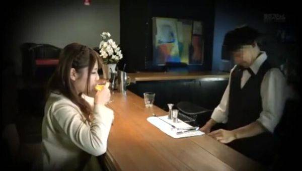 Play the complete video : Japanese-sex-pako-053