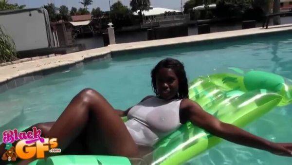 Enjoy watching this HD video called : Lamar Clark & Big-Titted Brunette Ebony Wet Nips