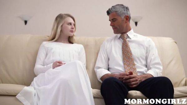 View this uncut clip : Lily: Submissive & Creamed
