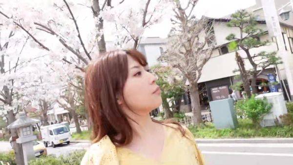 Stream uncensored movie titled : 0002785_日本の女性がおセッセ販促MGS19分