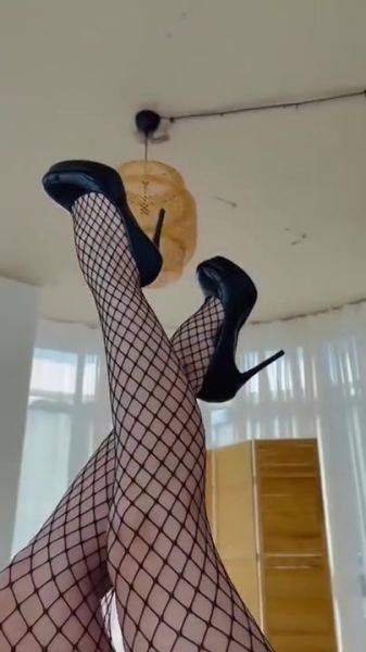 #Highheels #Blackheels #Stokings #View #Longlegs - Sex Cam - hotmovs.com on pornsfind.com