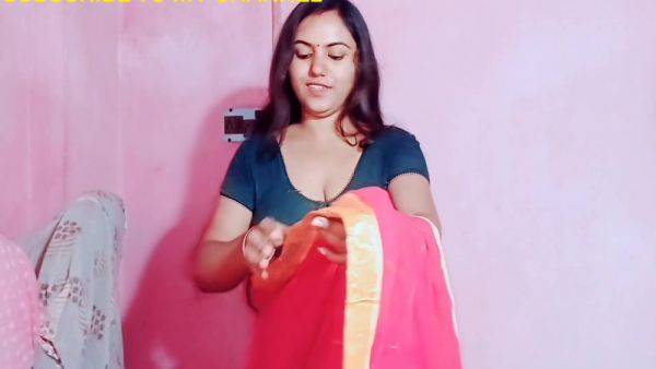 Bhabhi Removing Saree In Front Of Devar Big Boobs Deep Navel - desi-porntube.com - India on pornsfind.com