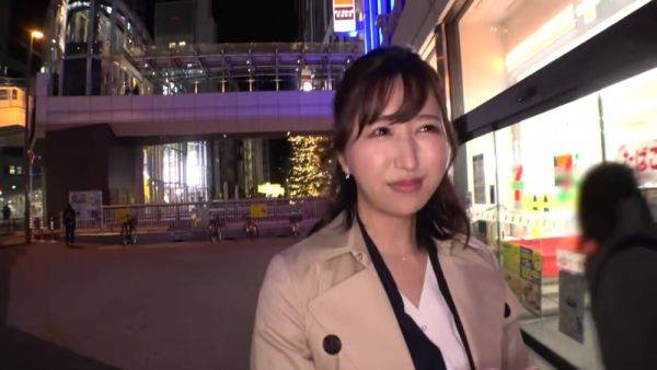 View complete video titled : 0003435_Japanese_Censored_MGS_19min