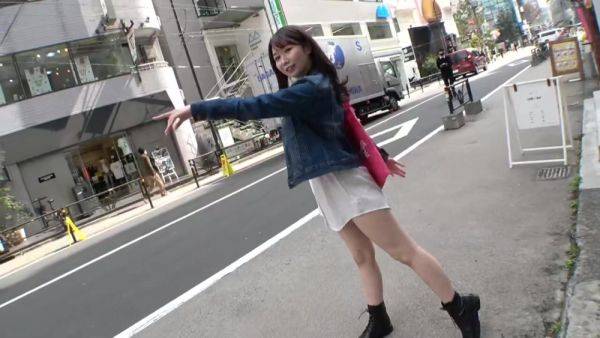 Play this HD clip titled : 0003443_Japanese_Censored_MGS_19min