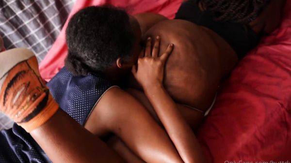 Play this HD video : Black and Ebony 2