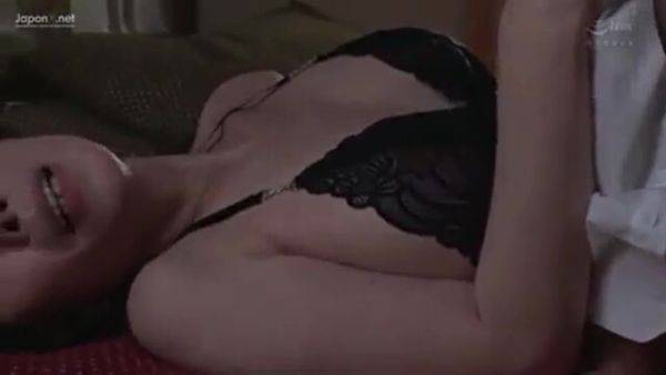 View complete video : 02326,A bitch is fully exposed during sex!